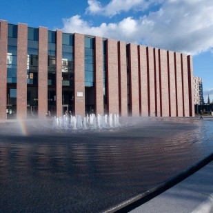 Samorządy lokalne i regionalne